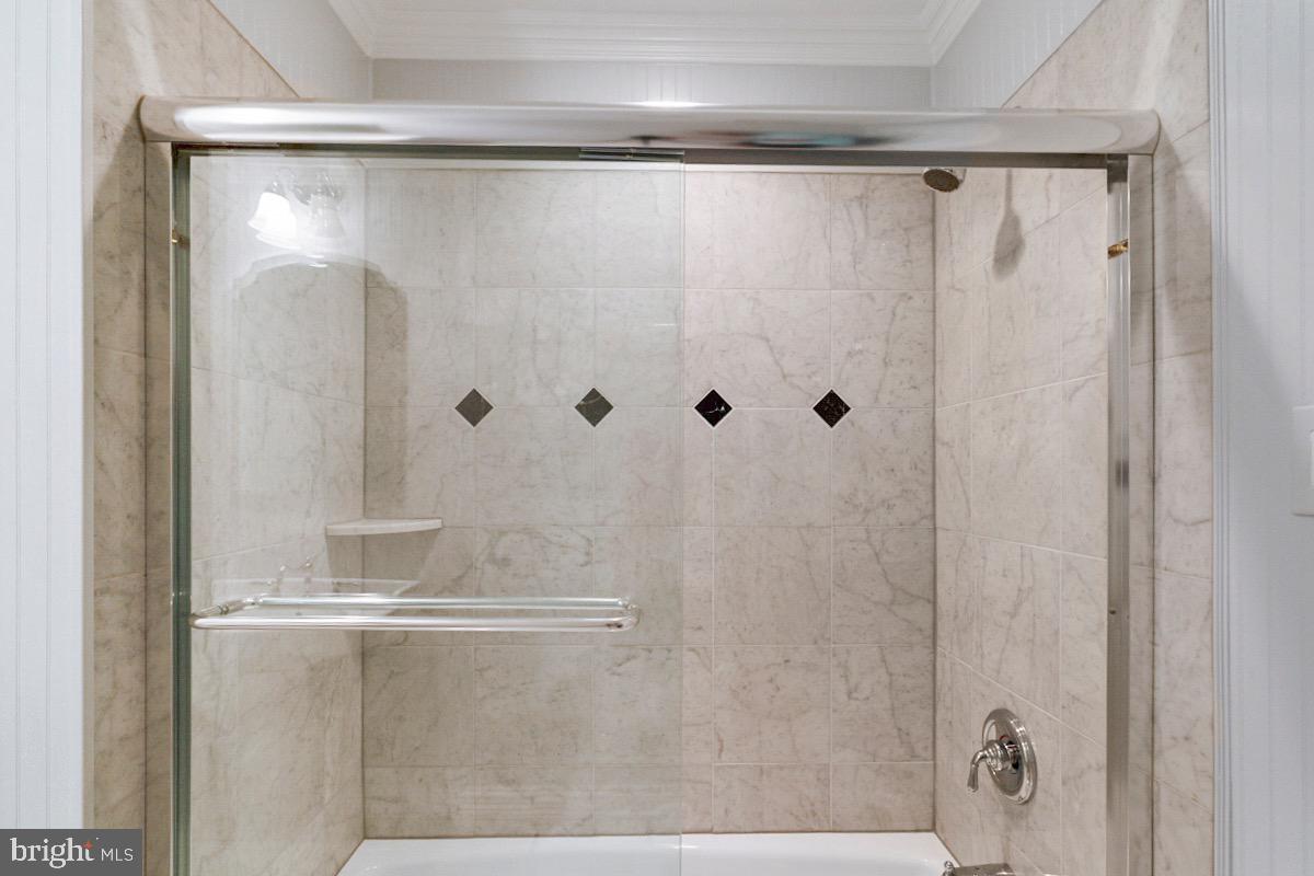 119 Farmington Road Cherry Hill, NJ 08034 - Photo 48 of 63 Hall Bathroom