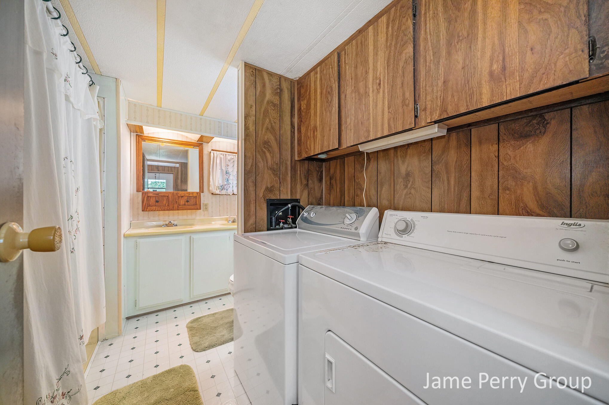 3045 South Staines Road Sheridan, MI 48884 - Photo 12 of 15 220720_NDP-09866