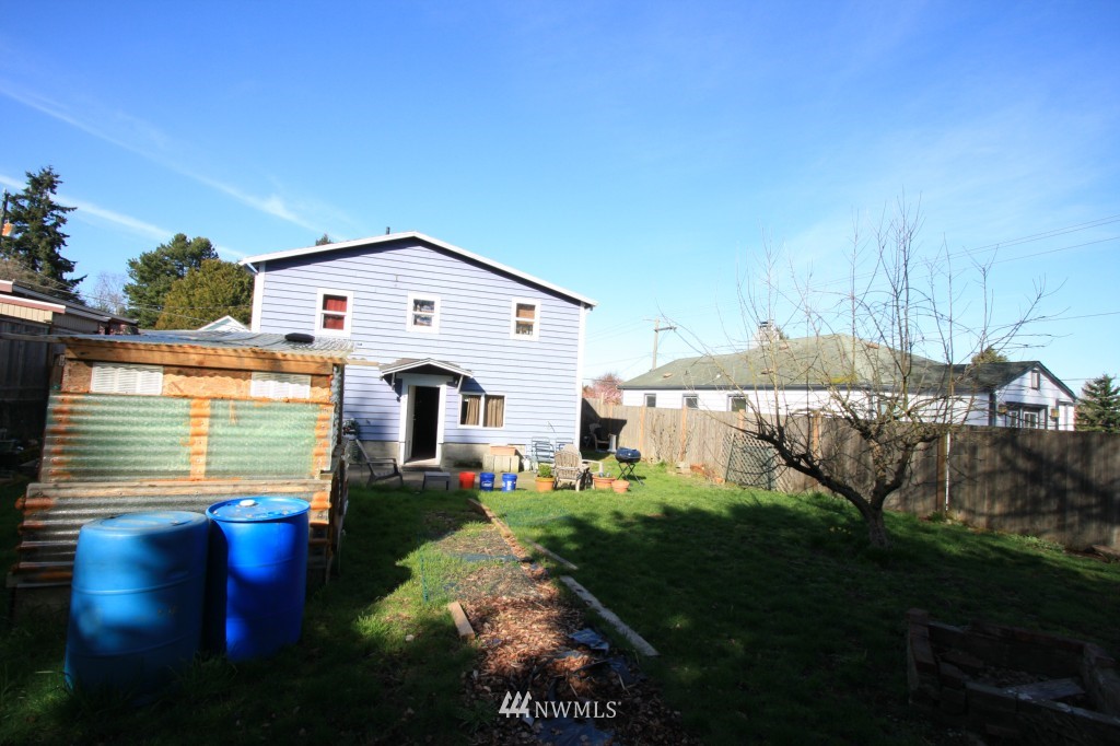 753 North 88th Street Seattle, WA 98103 - Photo 11 of 11 Gallery Image 11