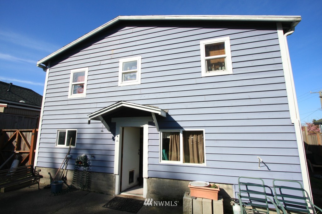 753 North 88th Street Seattle, WA 98103 - Photo 10 of 11 Gallery Image 10