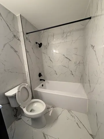 $515,000 | 1200 Glen Lane, Hoffman Estates, IL 60169