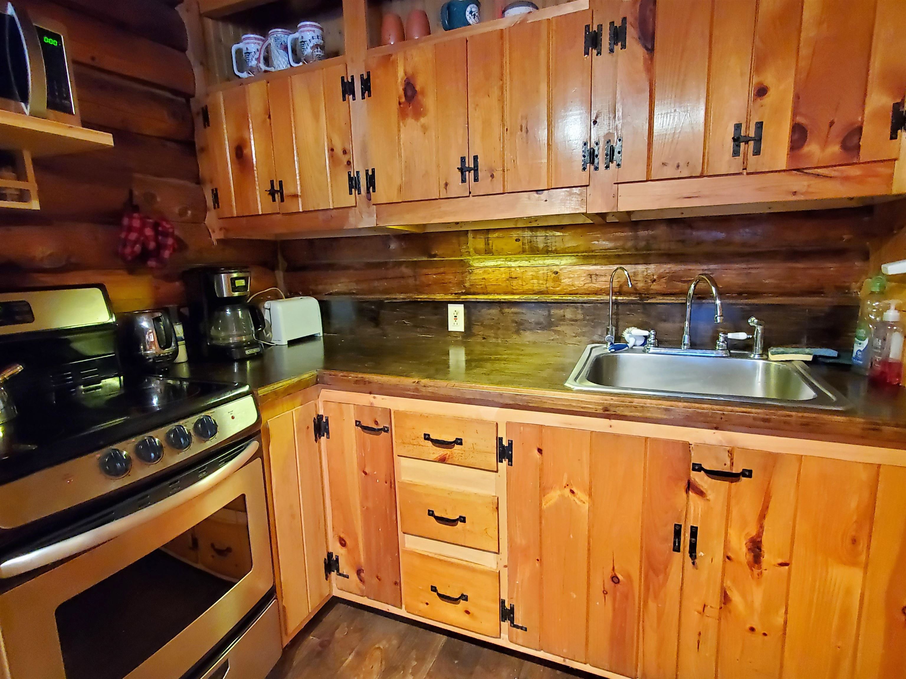 45 Dove Road Woodford, VT 05201 - Photo 6 of 14 Gallery Image 6