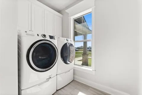 $250,000 | 8138 Kelsey Lane, Iowa, LA 70647