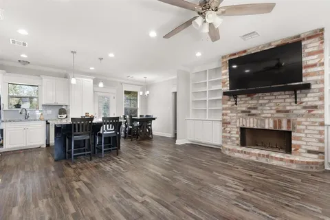 $250,000 | 8138 Kelsey Lane, Iowa, LA 70647