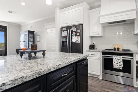 $250,000 | 8138 Kelsey Lane, Iowa, LA 70647