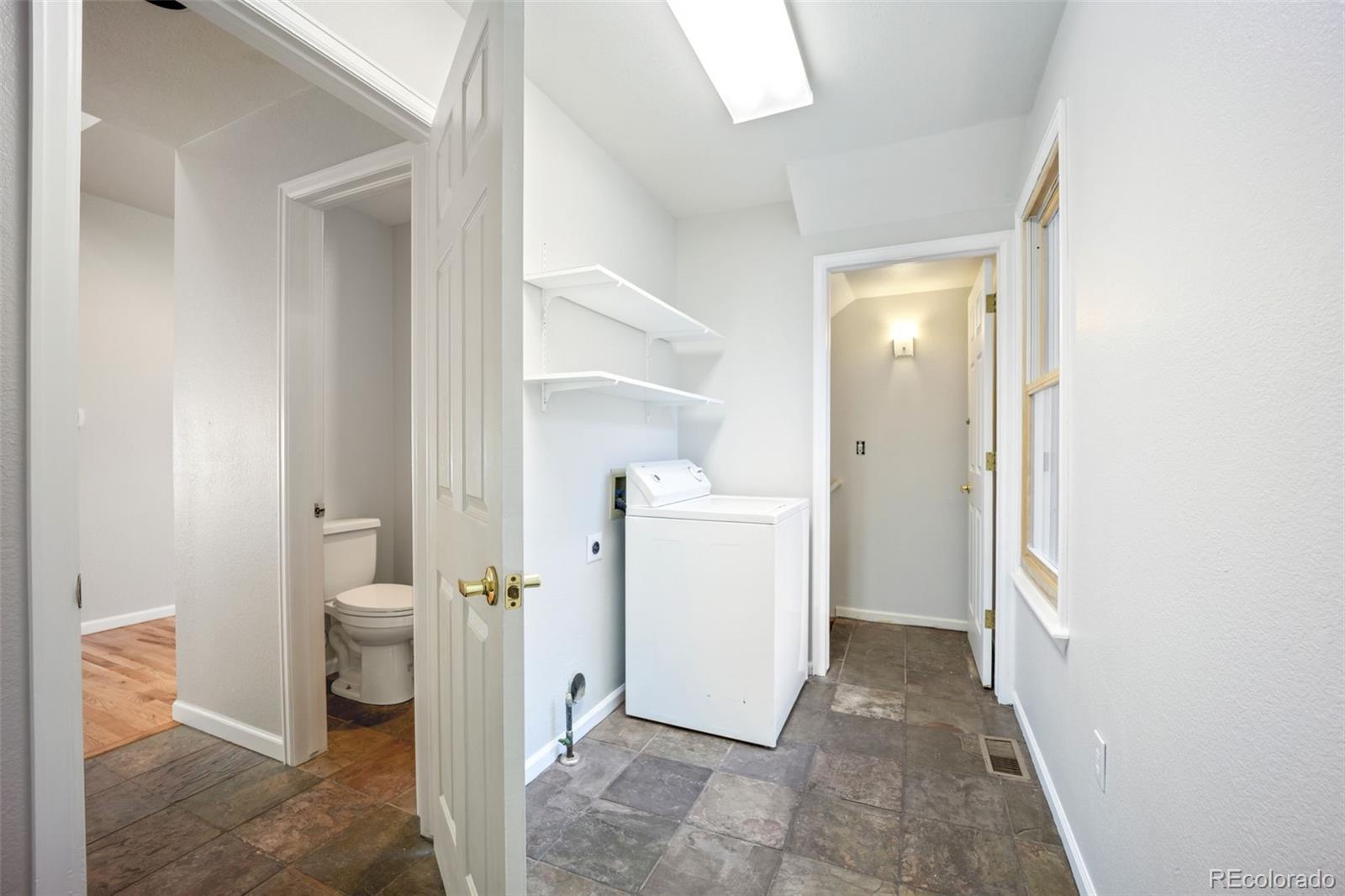 5136 South Ceylon Street Centennial, CO 80015 - Photo 20 of 48