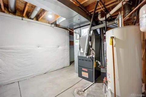 a view of a storage & utility room