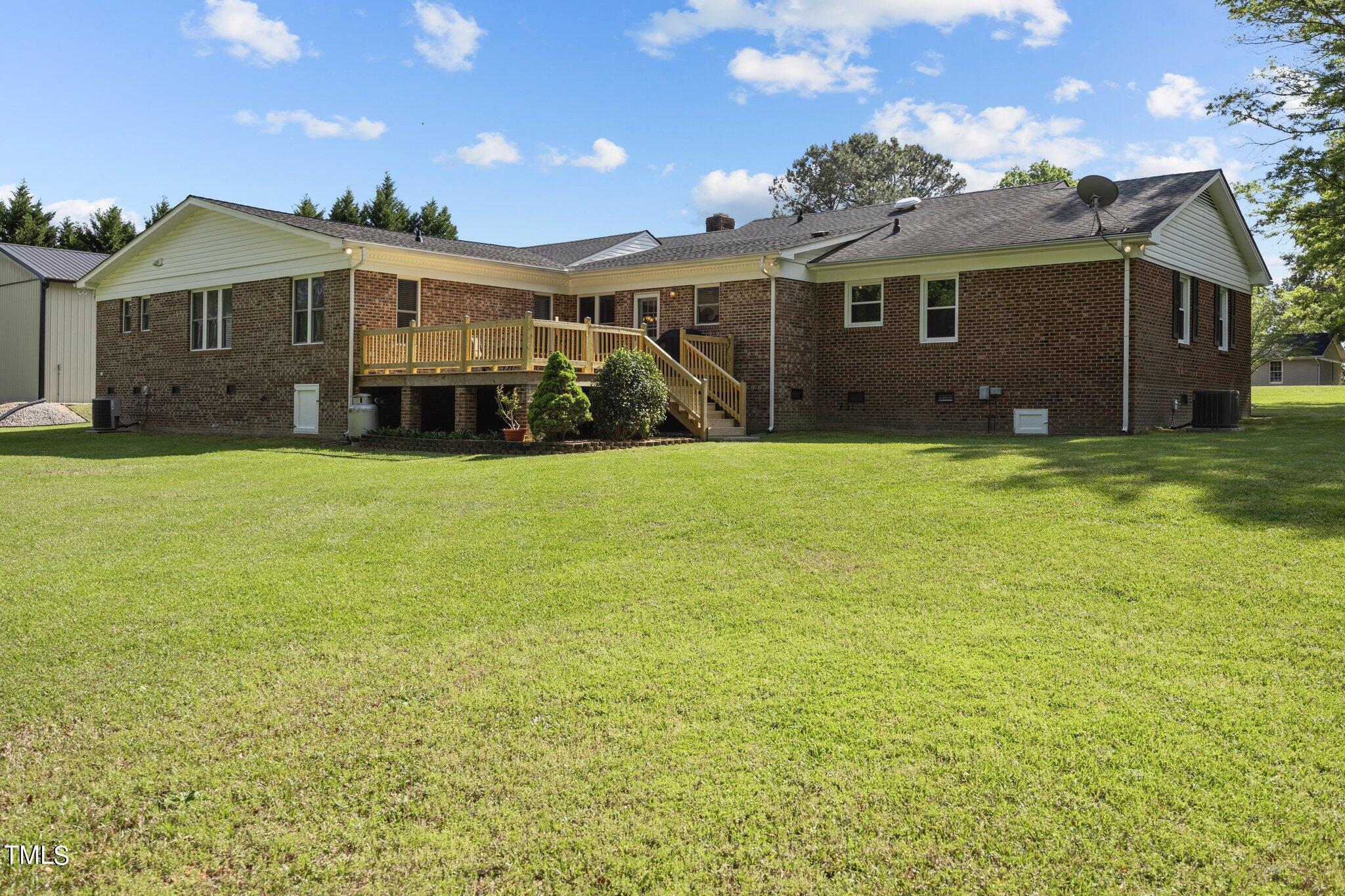2144 Cooper Branch Road Clayton, NC 27520 - Photo 33 of 48 40-web-or-mls-470A4251