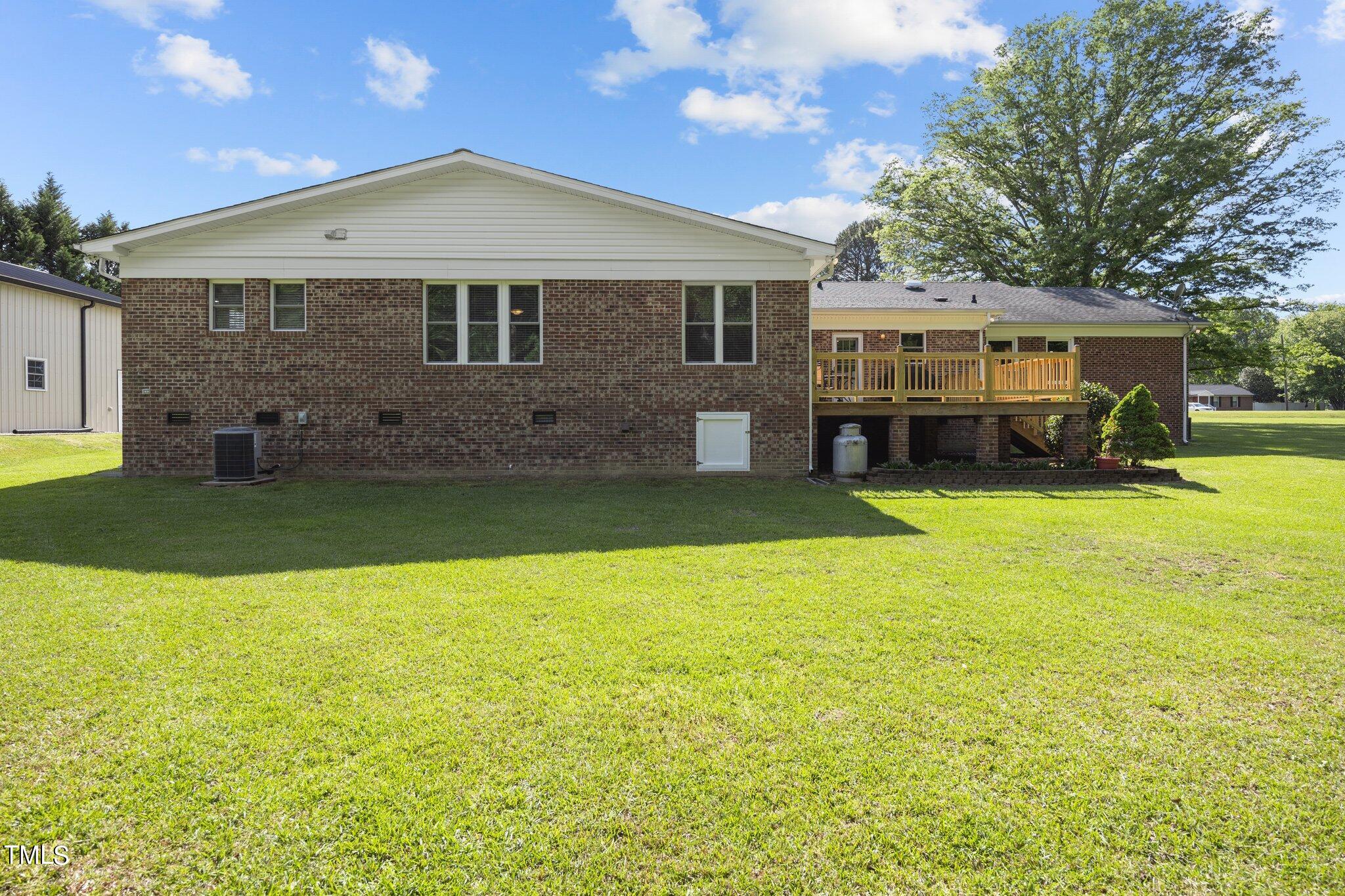 2144 Cooper Branch Road Clayton, NC 27520 - Photo 34 of 48 38-web-or-mls-470A4249