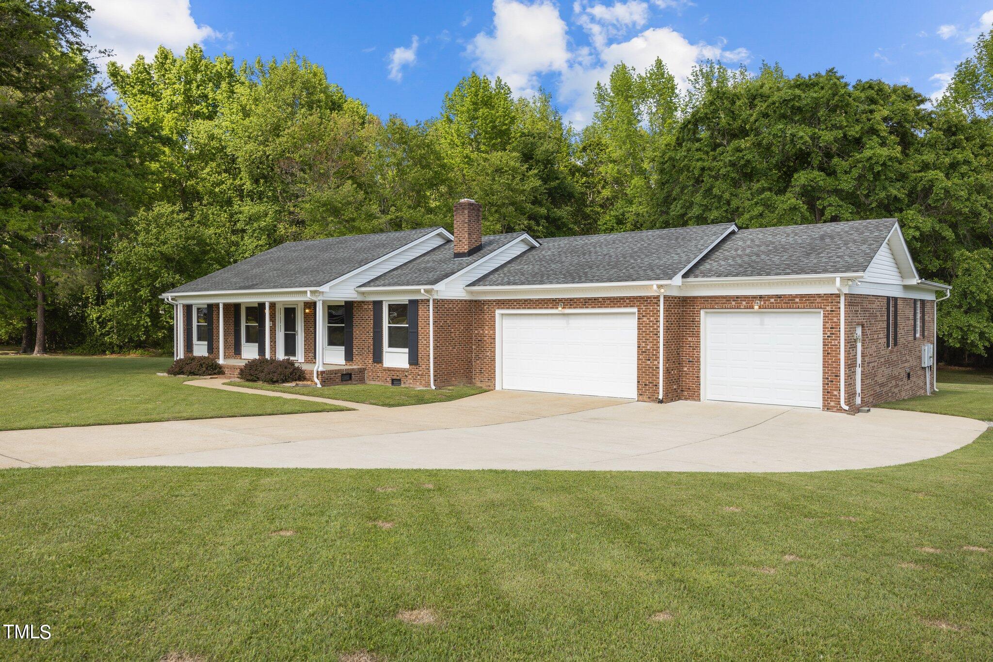 2144 Cooper Branch Road Clayton, NC 27520 - Photo 5 of 48 4-web-or-mls-470A4243