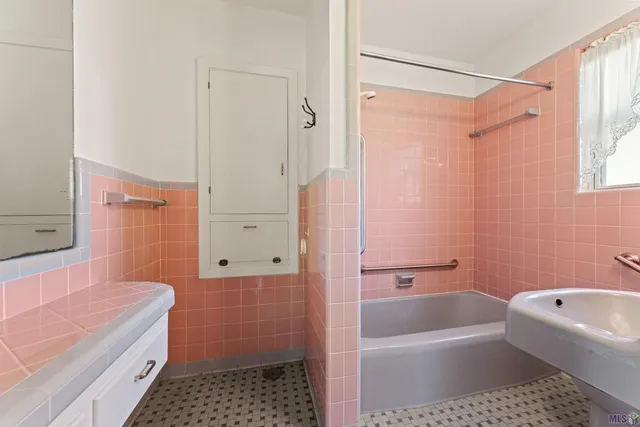 $255,000 | 5124 Houston Drive, Baton Rouge, LA 70809