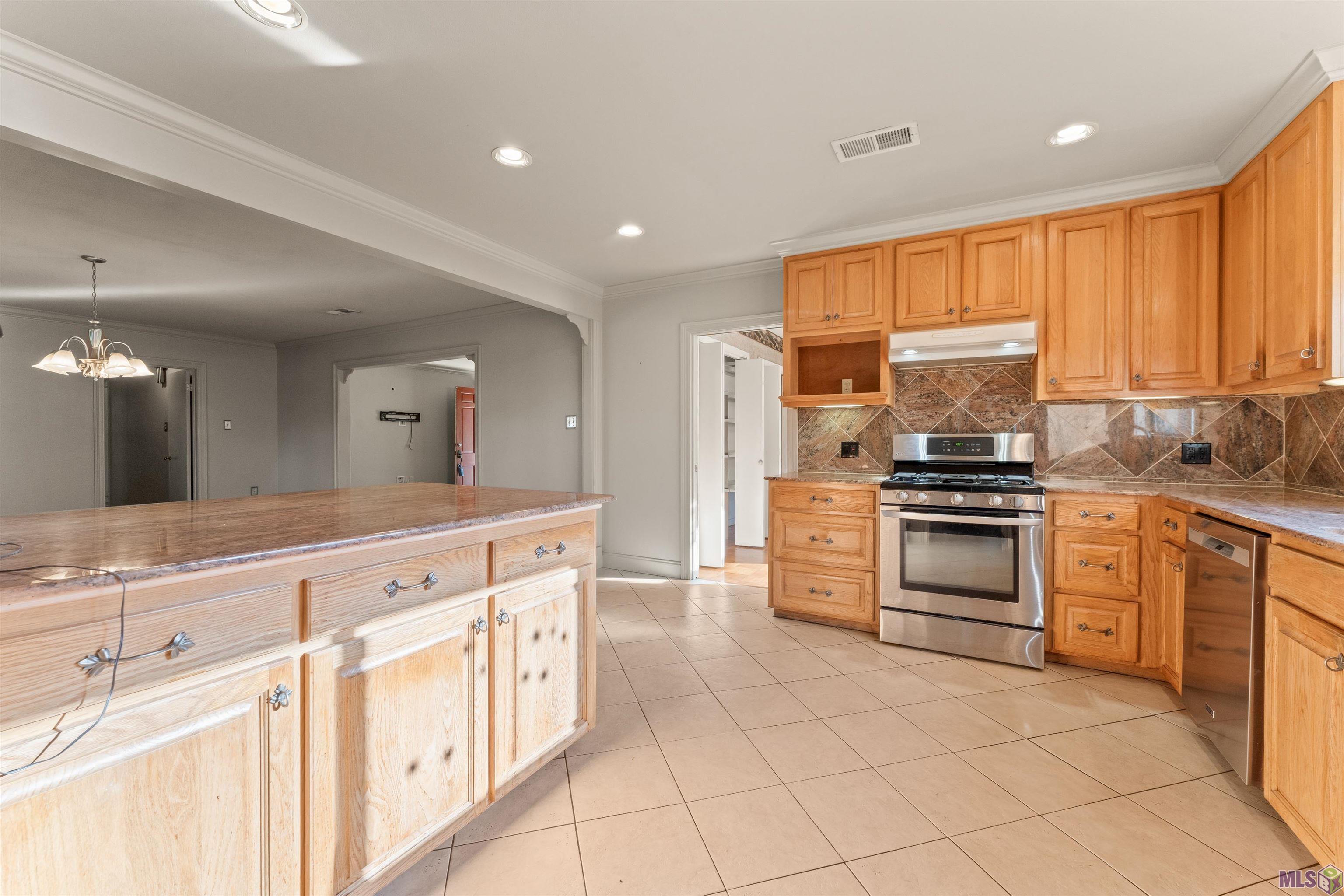 5124 Houston Drive Baton Rouge, LA 70809 - Photo 10 of 29