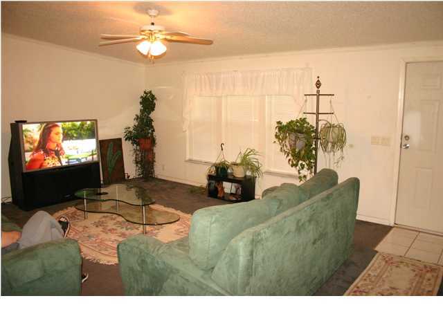 694 Watson Road Freeport, FL 32439 - Photo 3 of 15 Gallery Image 3