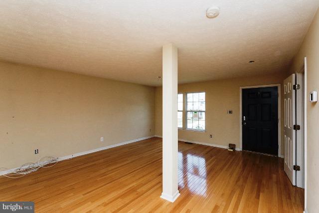 4619 Riddle Drive Baltimore, MD 21236 - Photo 9 of 30 Interior (General)