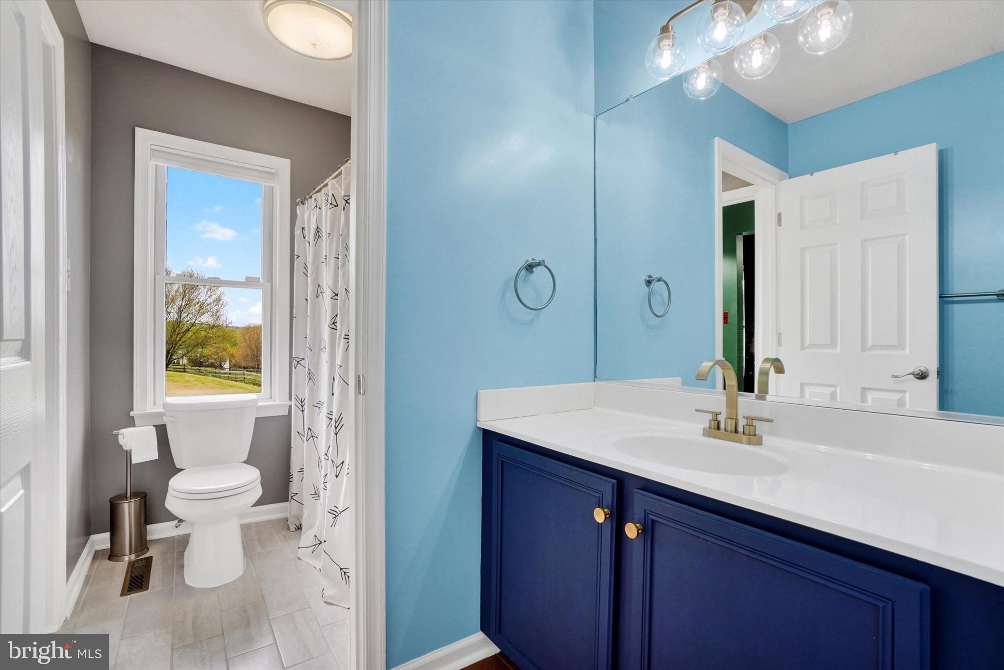 1685 Bahns Mill Road Windsor, PA 17366 - Photo 32 of 81 Bedroom 2 attached bathroom