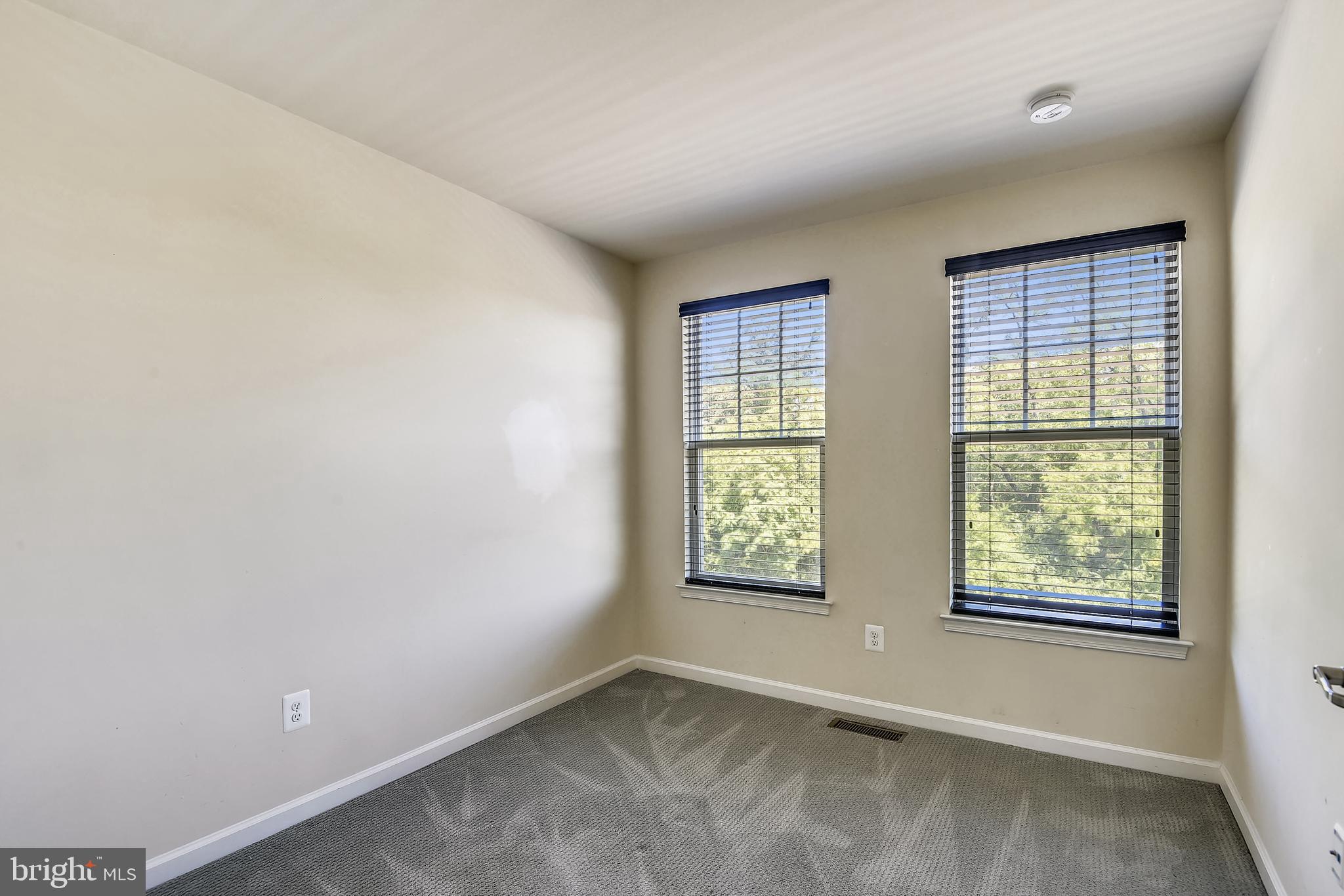 44021 Eastgate View Drive Chantilly, VA 20152 - Photo 27 of 54 Bedroom 2