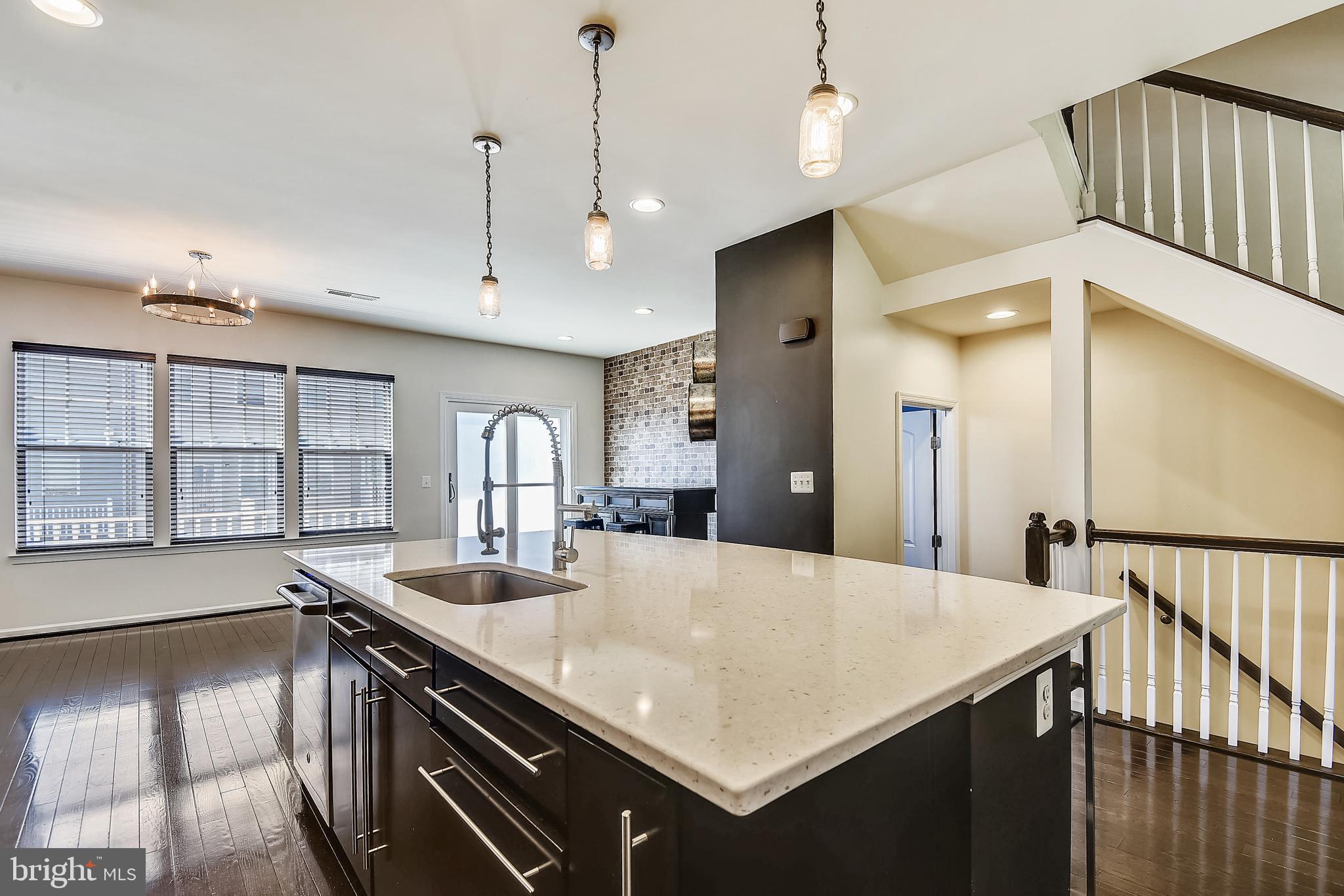 44021 Eastgate View Drive Chantilly, VA 20152 - Photo 6 of 54