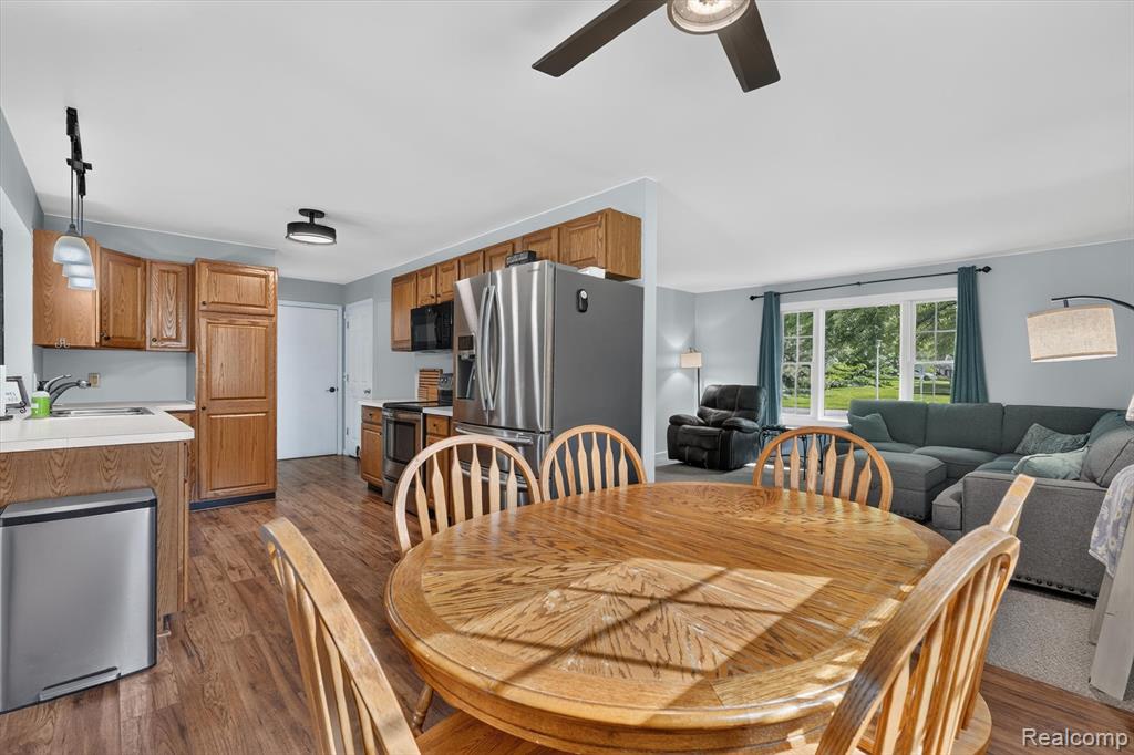 5521 Independence Colony Road Grand Blanc, MI 48439 - Photo 12 of 45
