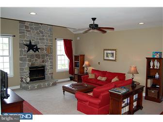 897 Elephant Road Perkasie, PA 18944 - Photo 6 of 11