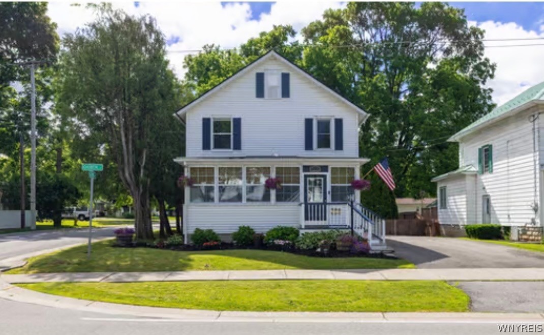 86 Church Street Victor, NY 14564 - Photo 2 of 32