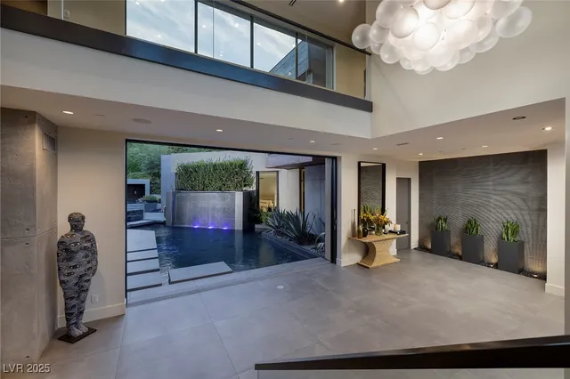 $9,500,000 | 21 Drifting Shadow Way, Las Vegas, NV 89135