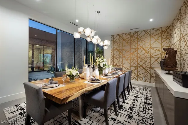 $9,500,000 | 21 Drifting Shadow Way, Las Vegas, NV 89135