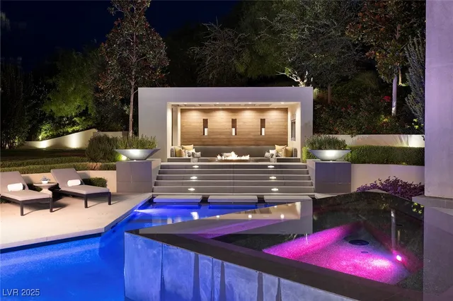 $9,500,000 | 21 Drifting Shadow Way, Las Vegas, NV 89135