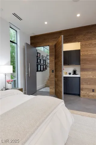 $9,500,000 | 21 Drifting Shadow Way, Las Vegas, NV 89135