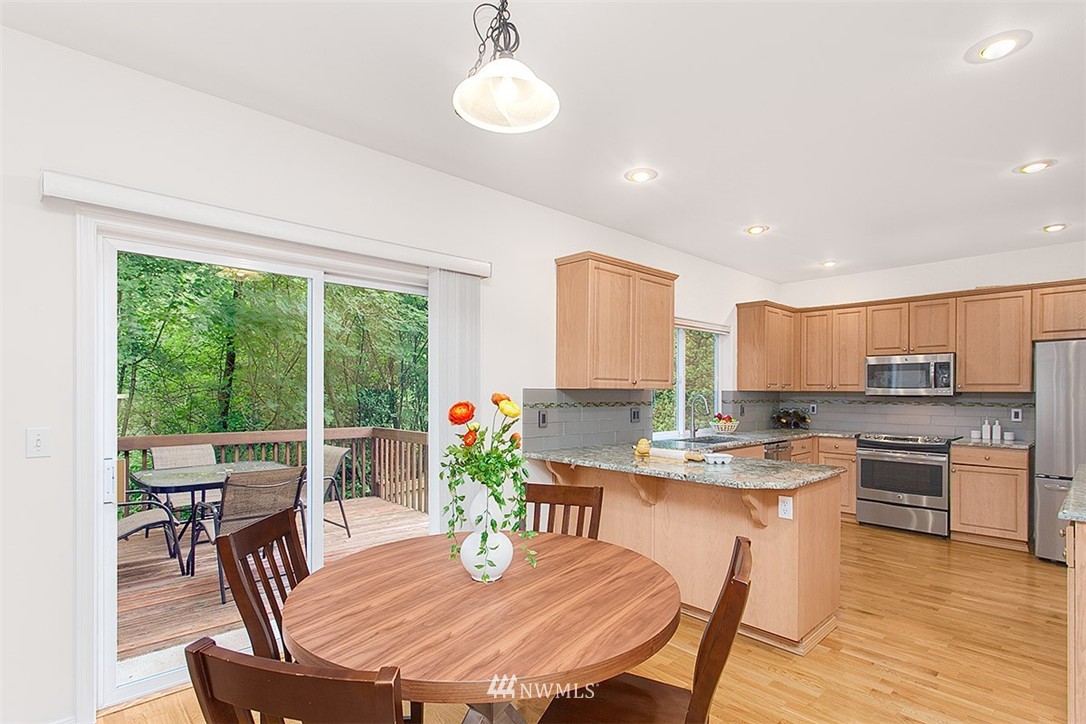 824 Harvest Road Bothell, WA 98012 - Photo 8 of 25