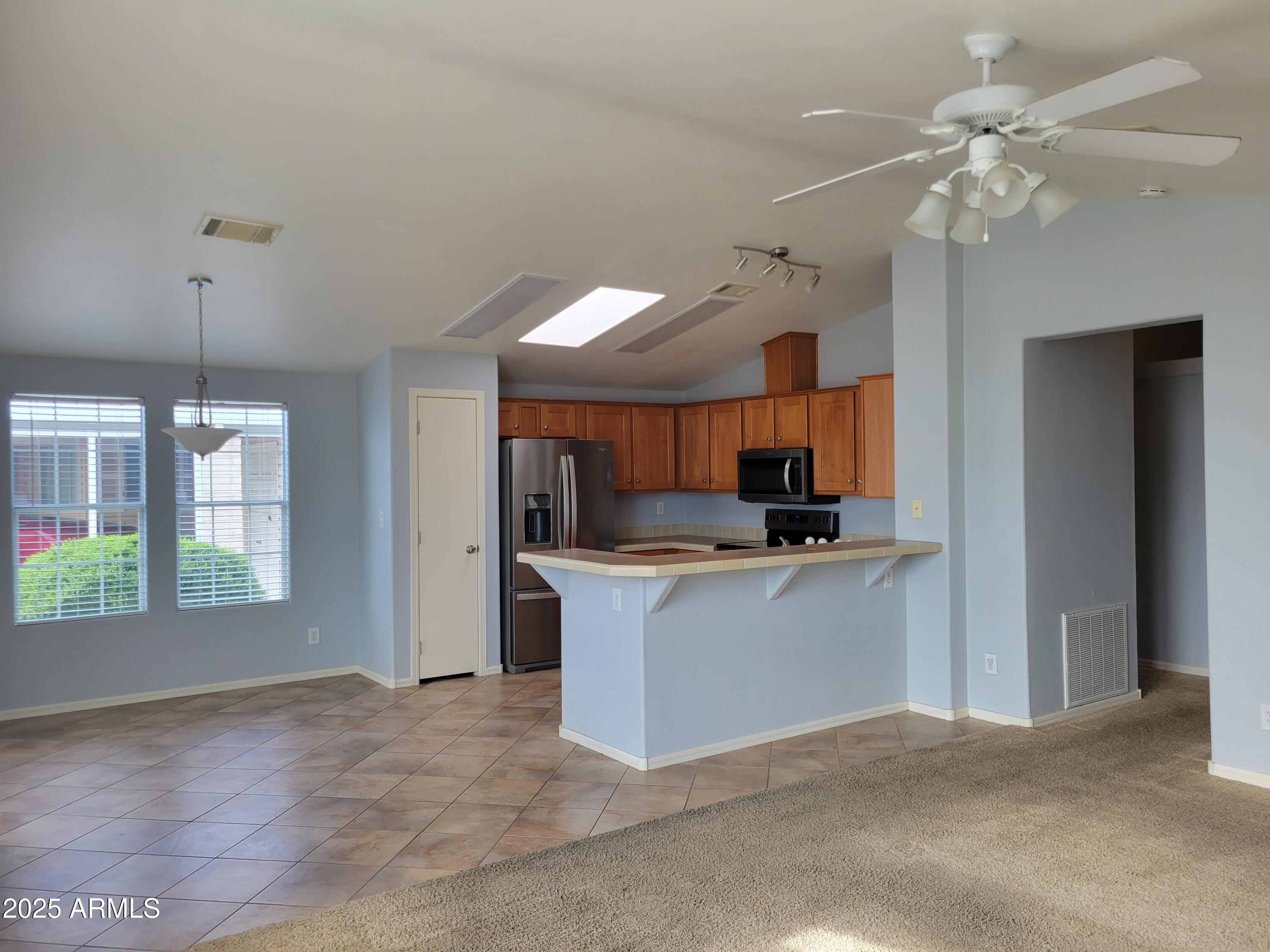 2550 South Ellsworth Road, Unit 180 Mesa, AZ 85209 - Photo 2 of 26 1000116334