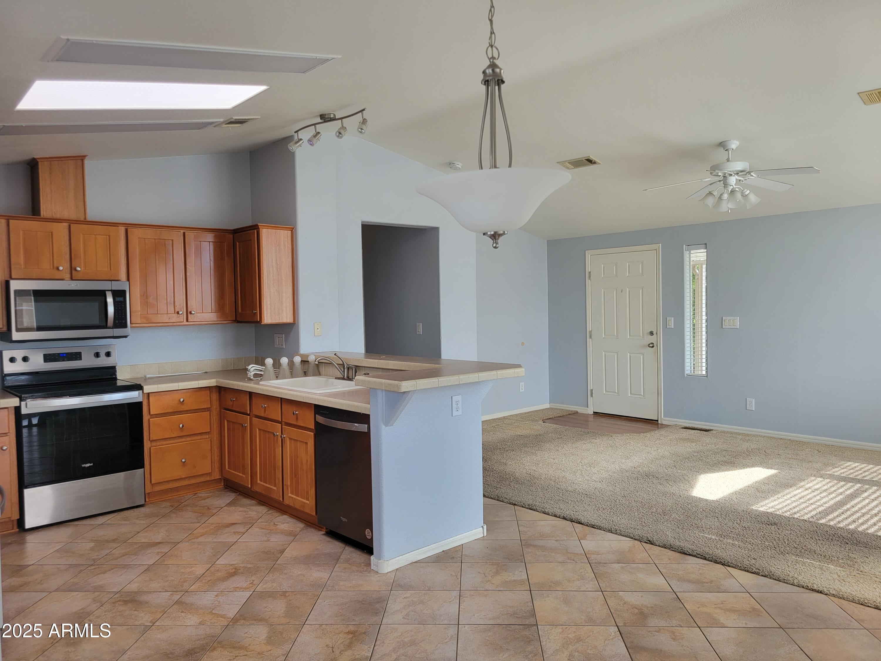 2550 South Ellsworth Road, Unit 180 Mesa, AZ 85209 - Photo 3 of 26 1000116331