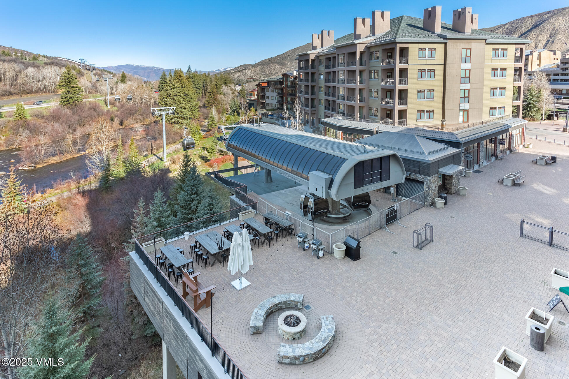 218 Riverfront Lane, Unit 2502A/B WEEK 52 Avon, CO 81620 - Photo 11 of 18 Westin Resort gondola plaza