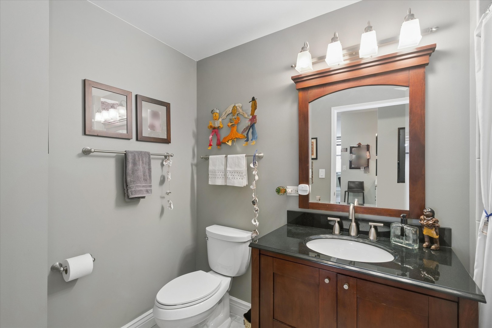 21 West Chestnut Street, Unit 809 Chicago, IL 60610 - Photo 12 of 16