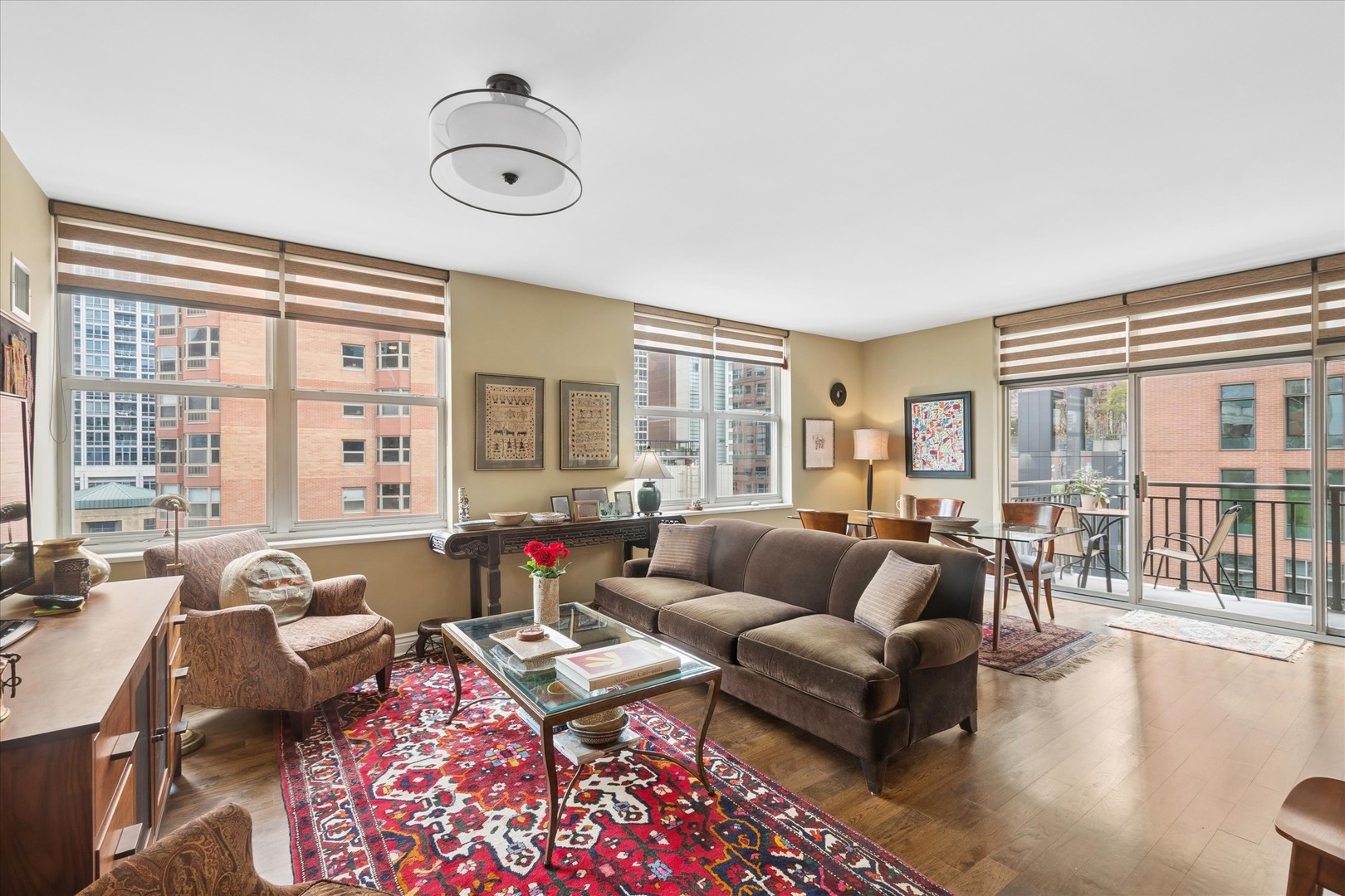 21 West Chestnut Street, Unit 809 Chicago, IL 60610 - Photo 7 of 16