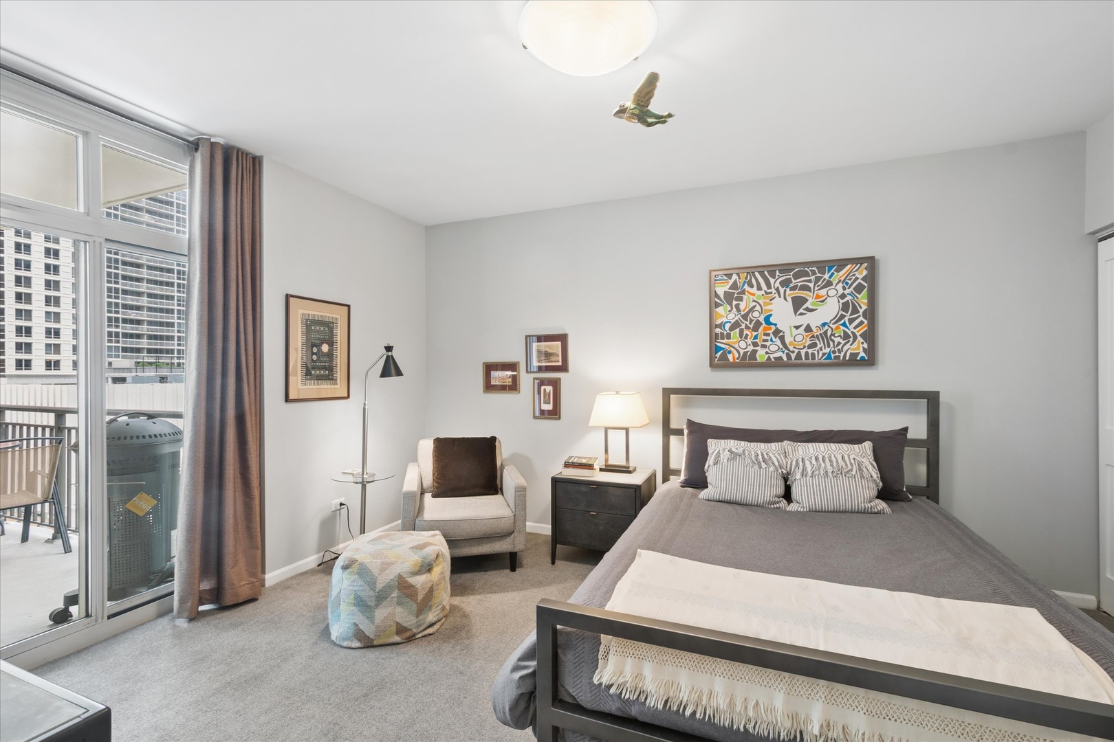 21 West Chestnut Street, Unit 809 Chicago, IL 60610 - Photo 10 of 16