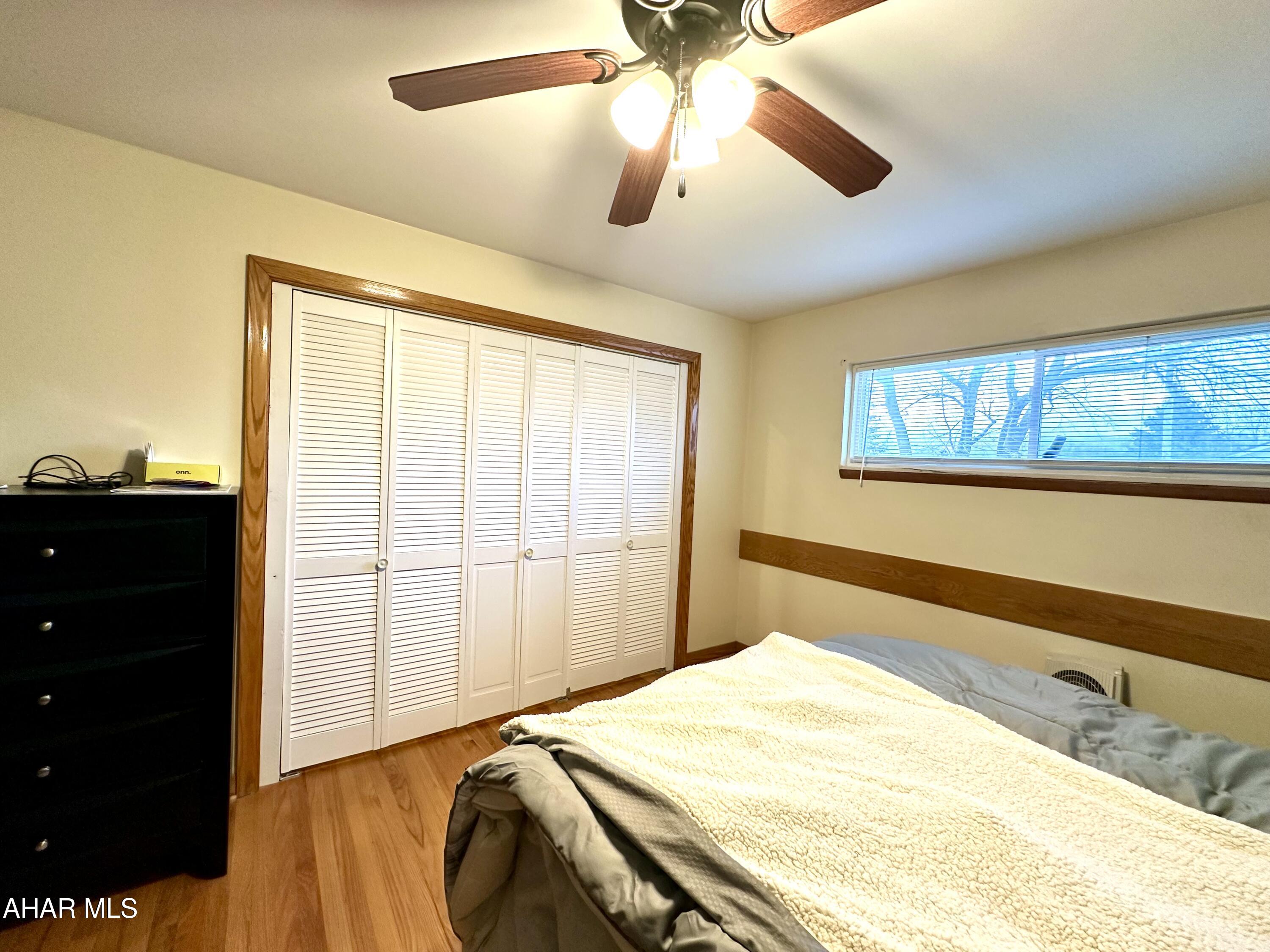 909 East Main Street Roaring Spring, PA 16673 - Photo 21 of 47 IMG_4479