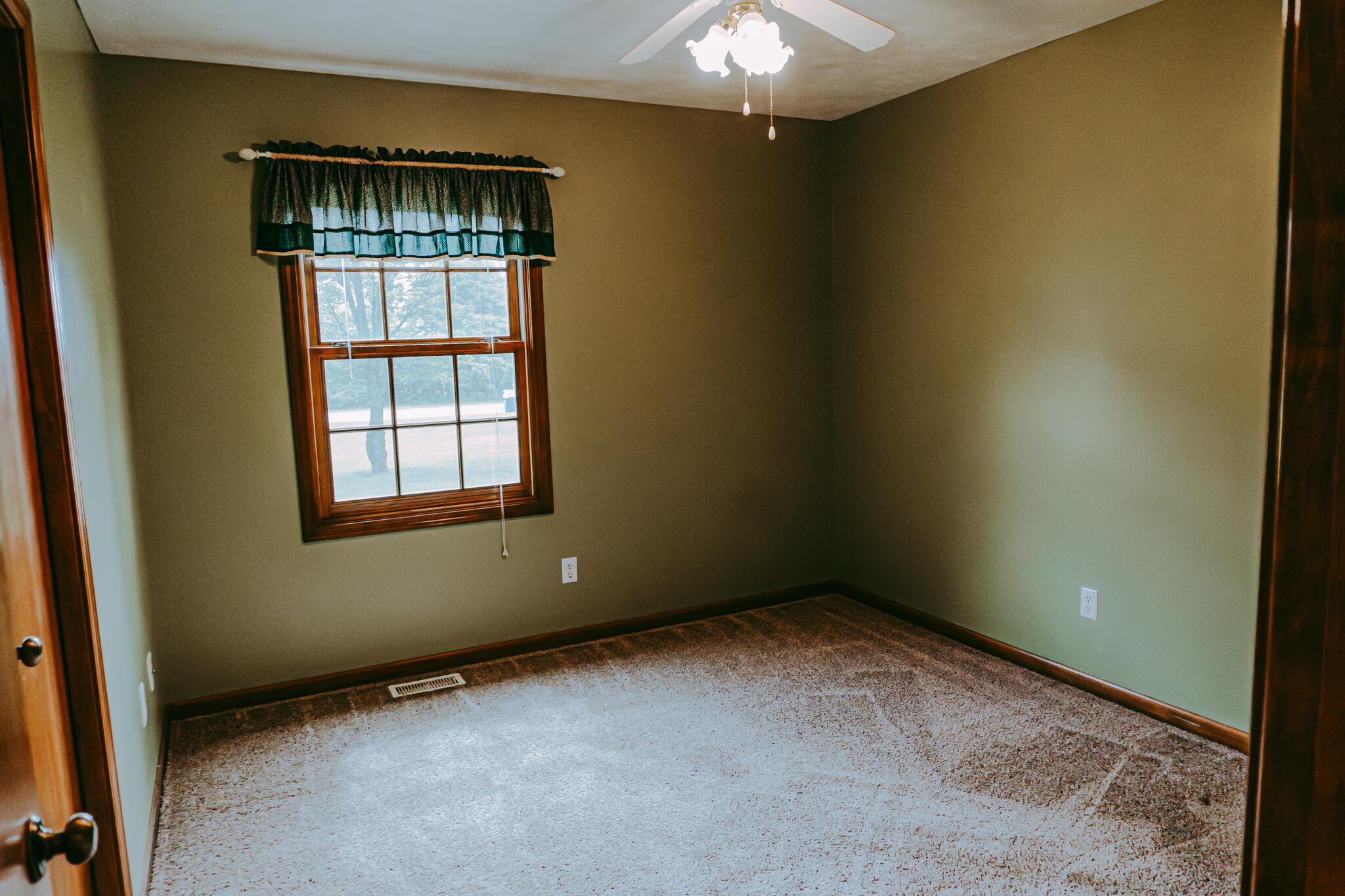 6545 18 Mile Road Northeast Cedar Springs, MI 49319 - Photo 13 of 33 18 mile 1 bed22