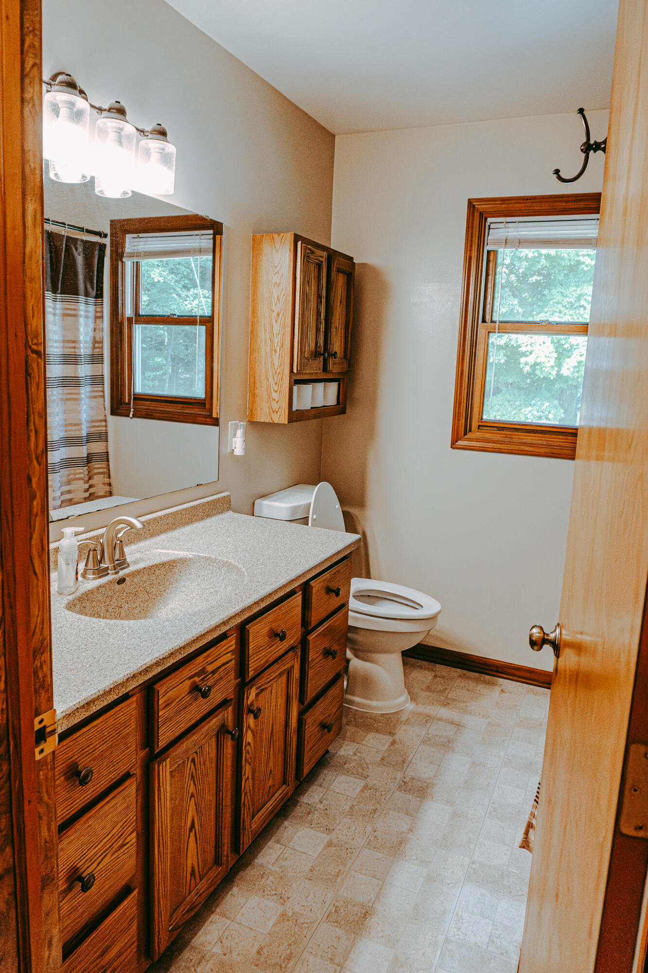 6545 18 Mile Road Northeast Cedar Springs, MI 49319 - Photo 16 of 33 18 mile bath