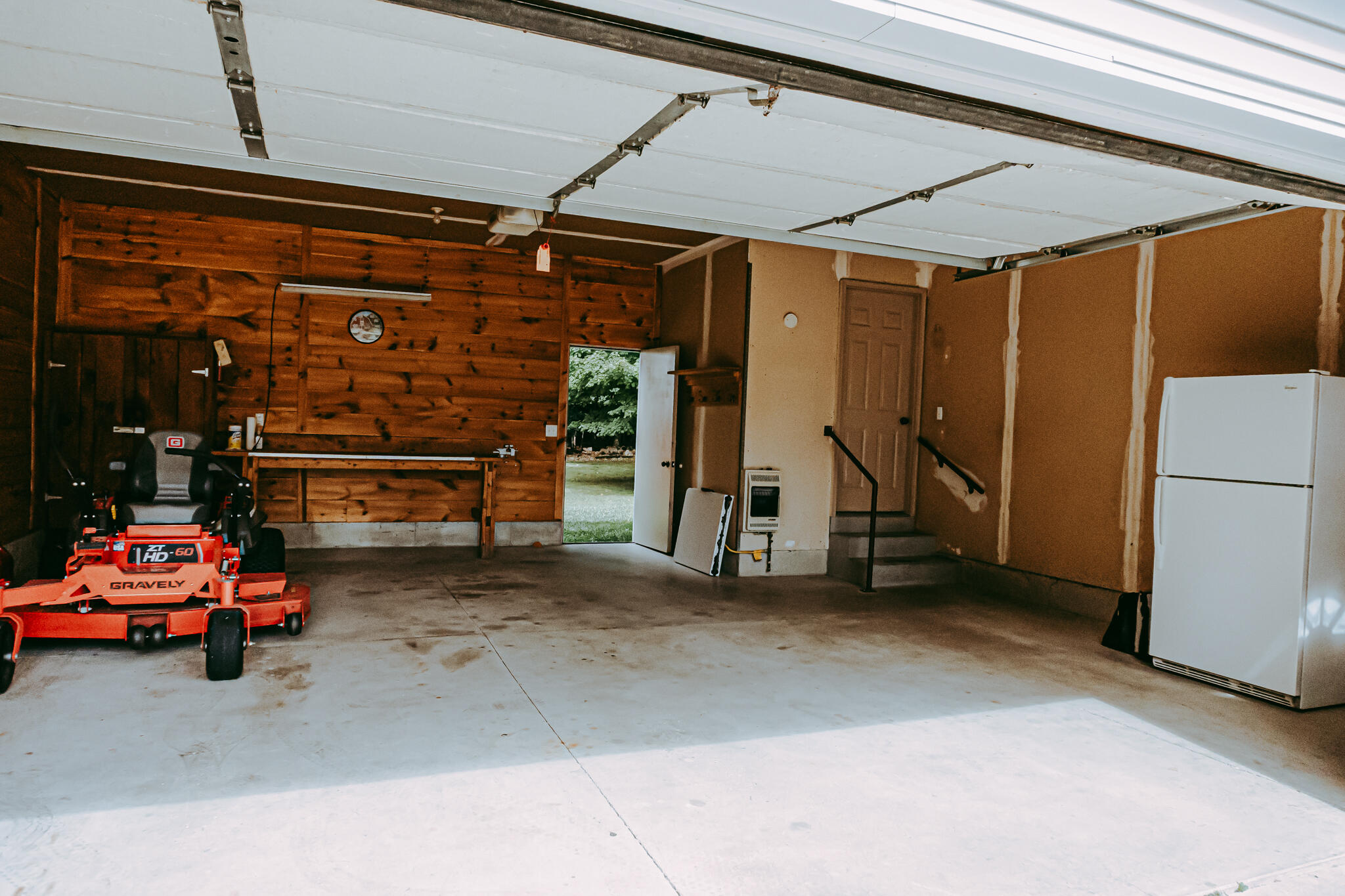 6545 18 Mile Road Northeast Cedar Springs, MI 49319 - Photo 17 of 33 18 mile garage 2