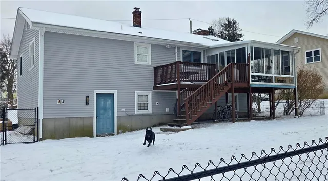 $3,000 | 118 Kenyon Road, Tiverton, RI 02878