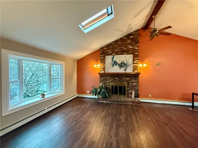 $3,000 | 118 Kenyon Road, Tiverton, RI 02878