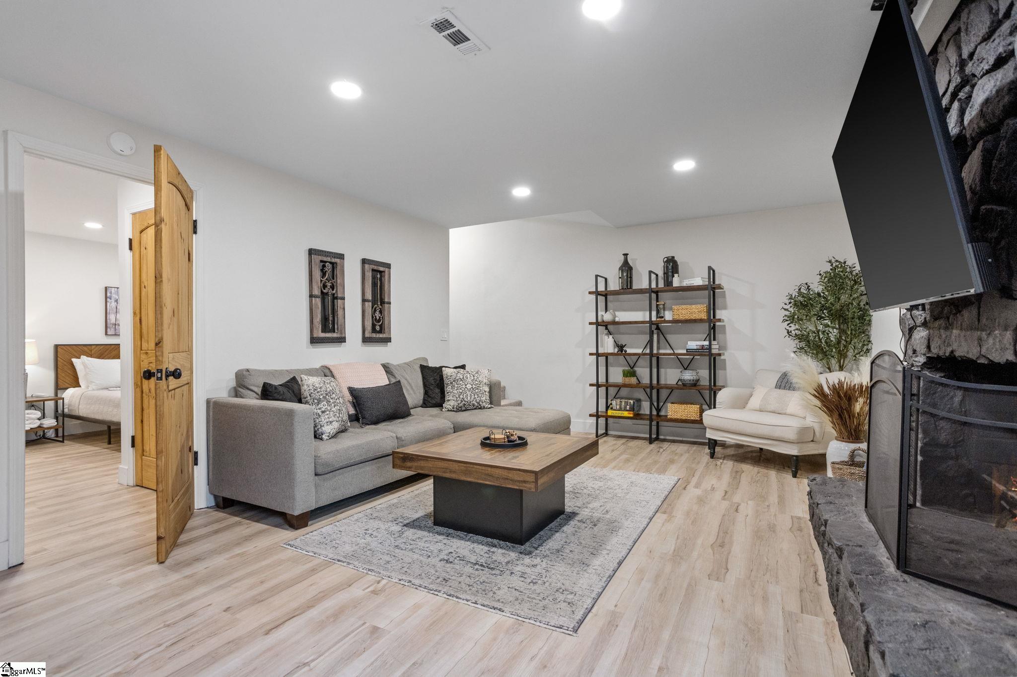 1246 Altamont Road Greenville, SC 29609 - Photo 27 of 50 Gallery Image 27