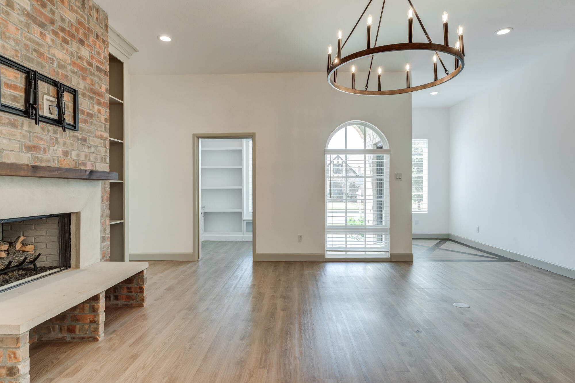 4018 137th Street Lubbock, TX 79423 - Photo 14 of 65 4018-137th-St_Lubbock-TX_9_Living-Room
