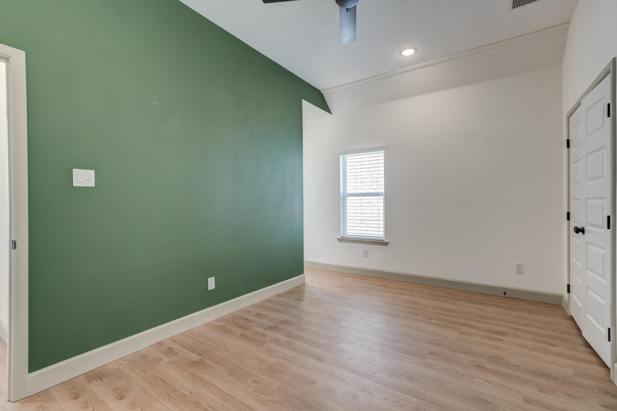 4018 137th Street Lubbock, TX 79423 - Photo 50 of 65 4018-137th-St_Lubbock-TX_36_Bedroom-3