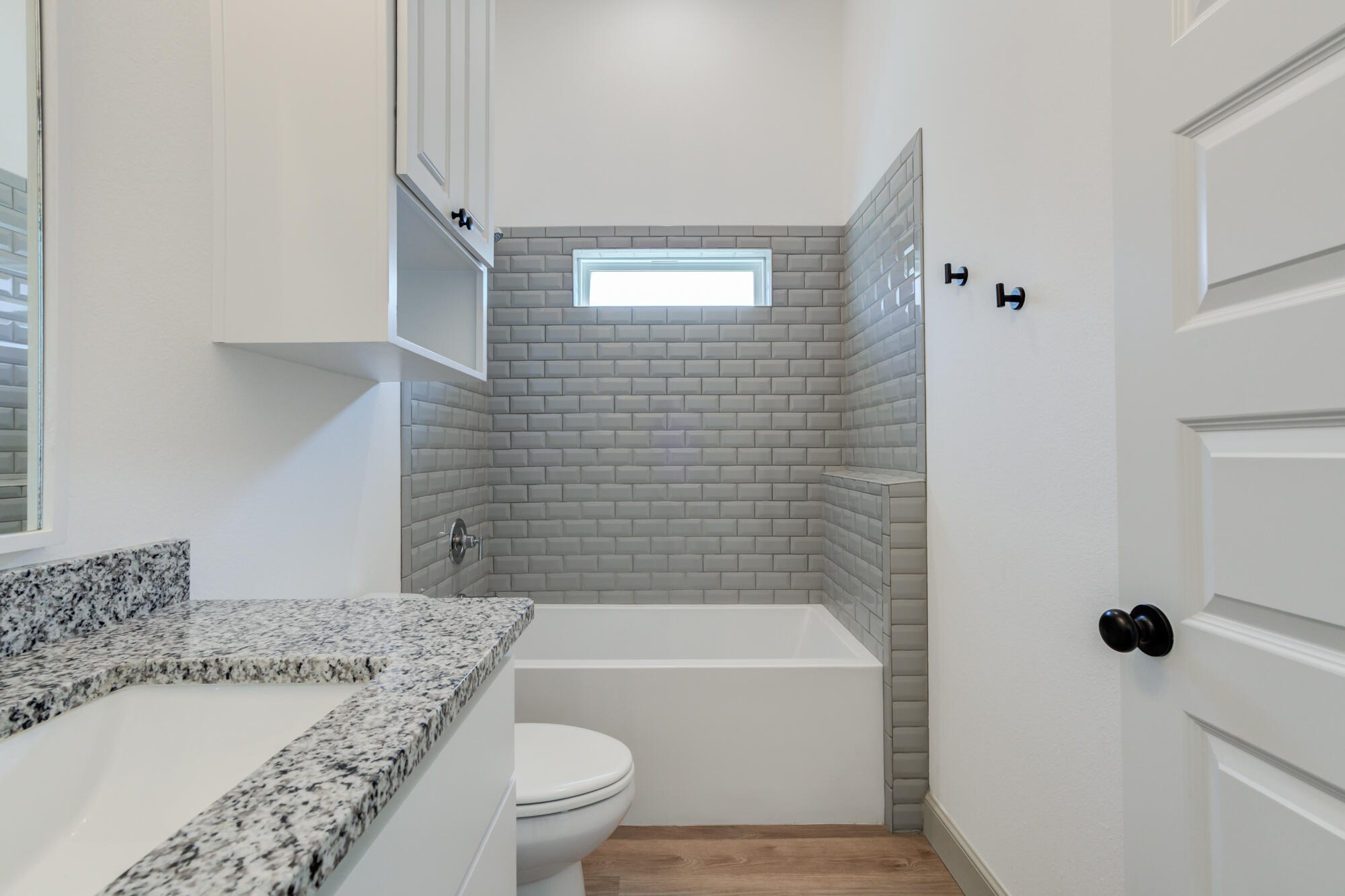 4018 137th Street Lubbock, TX 79423 - Photo 56 of 65 4018-137th-St_Lubbock-TX_42_Bathroom-3