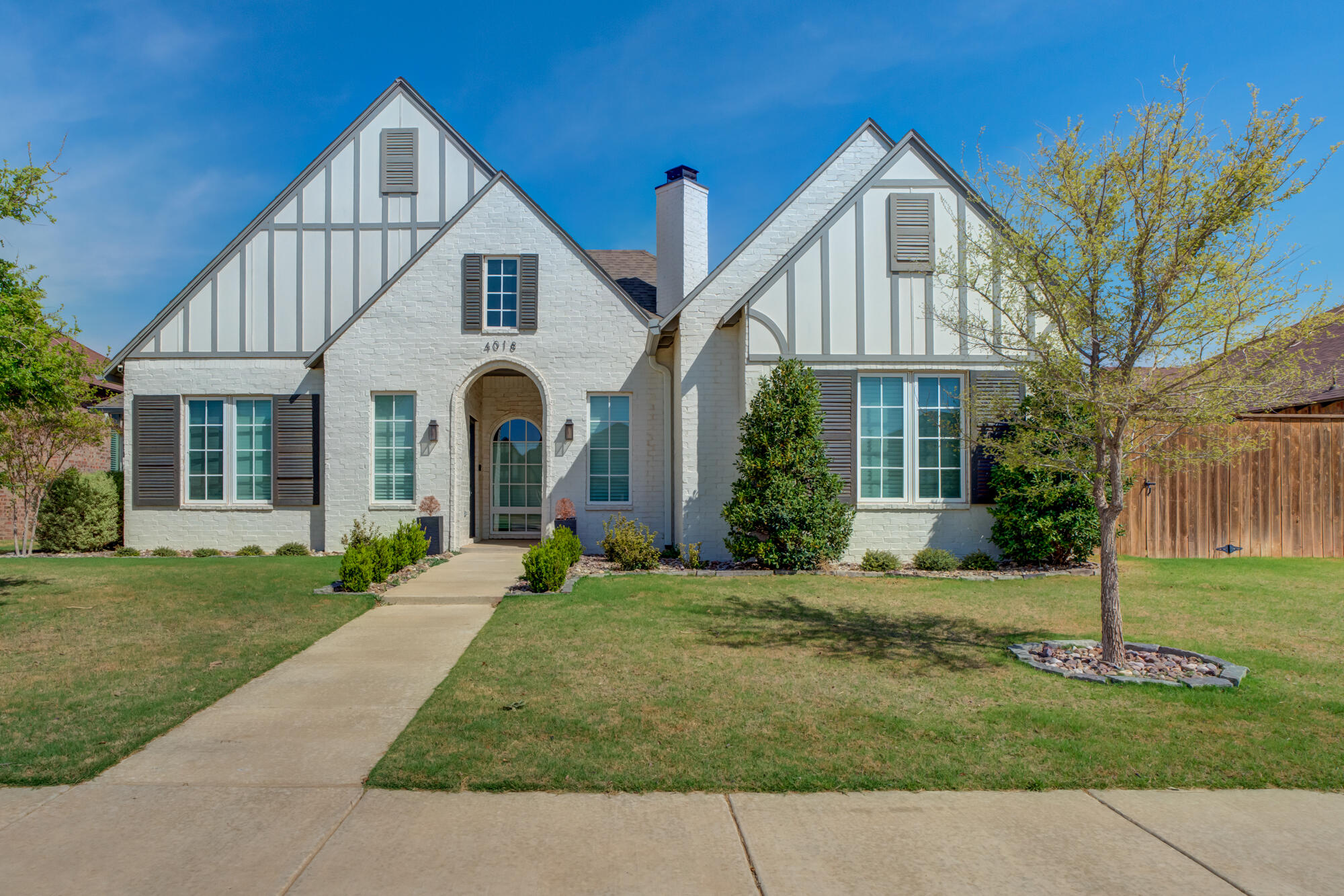 4018 137th Street Lubbock, TX 79423 - Photo 8 of 65 4018-137th-St_Lubbock-TX_2_Front-Exterio