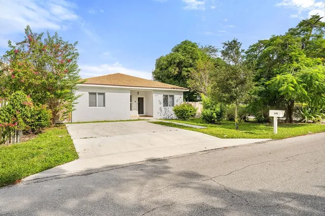a view of a house with a outdoor space
