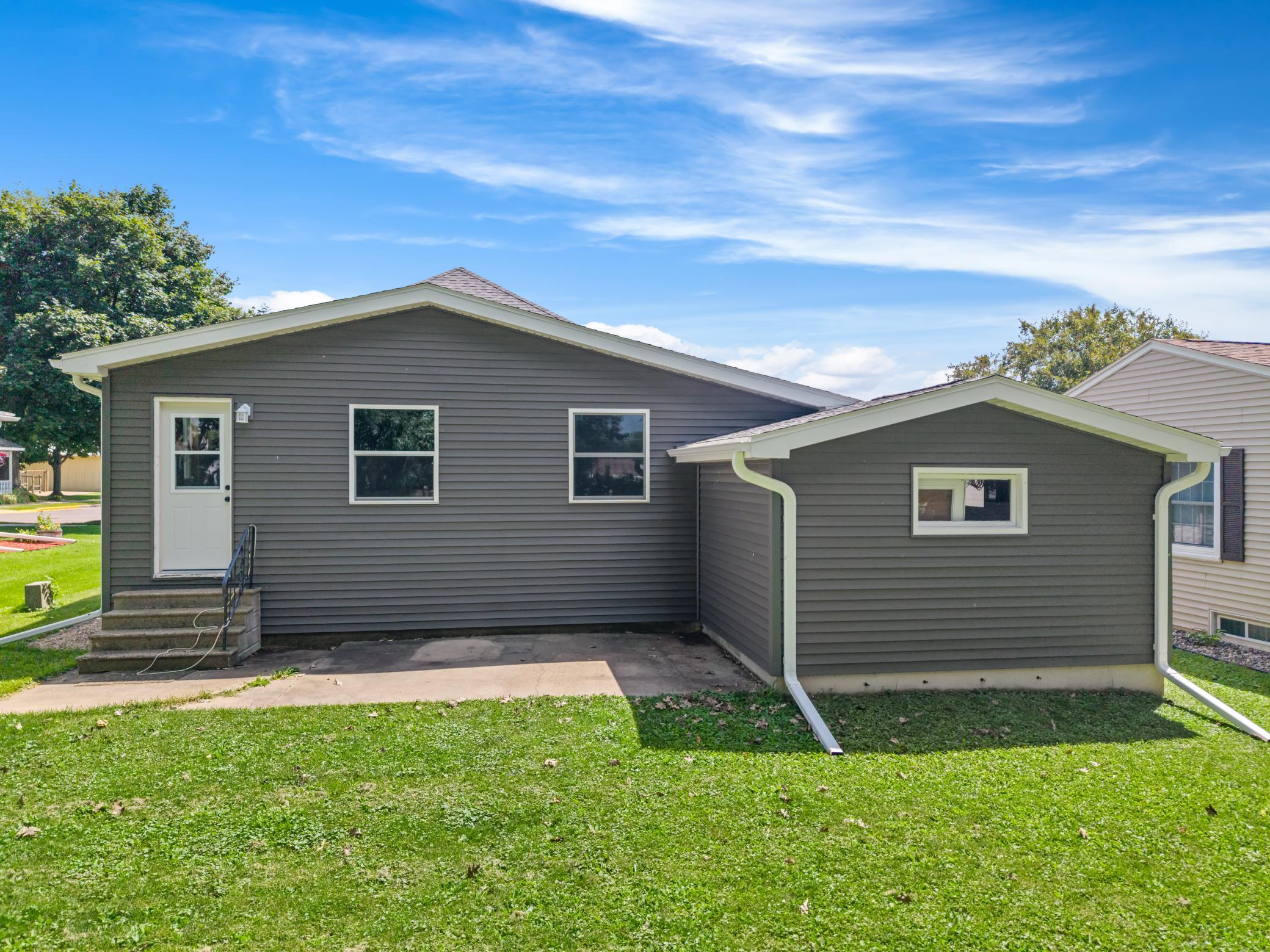 121 East Lincoln Street Caledonia, MN 55921 - Photo 26 of 29