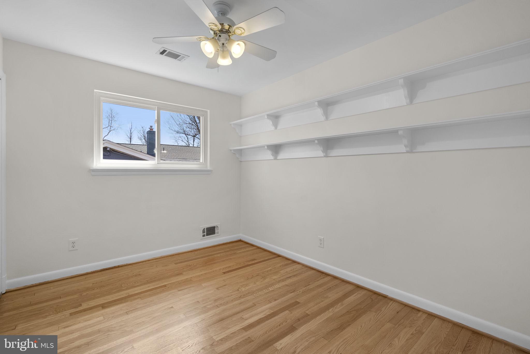 5108 Viking Road Bethesda, MD 20814 - Photo 27 of 51