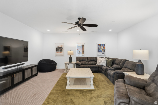 2278 Tawny Ridge Circle St. George, UT 84790 - Photo 38 of 61 Spacious interior featuring a neutral color palette, recessed lighting, and a ceiling fan.